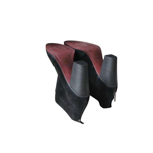 Vince Camuto 9M VC-Frasitta Black Merona New Suede Ankle Booties Sz 9 Womens - Picture 13 of 16